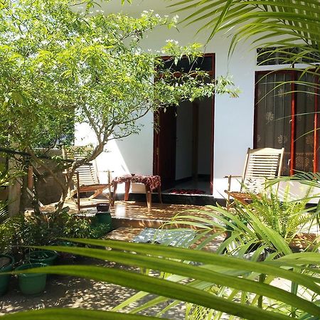 Green Garden Guest Мириса Екстериор снимка
